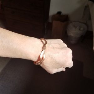 Hammered copper bracelet (item#29)